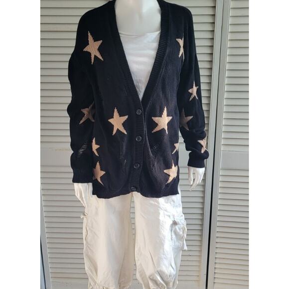 Womans Sweater Olivia Sky Star Graphic Knit Distressed Hobo Button Cardigan Sz L - Picture 1 of 11